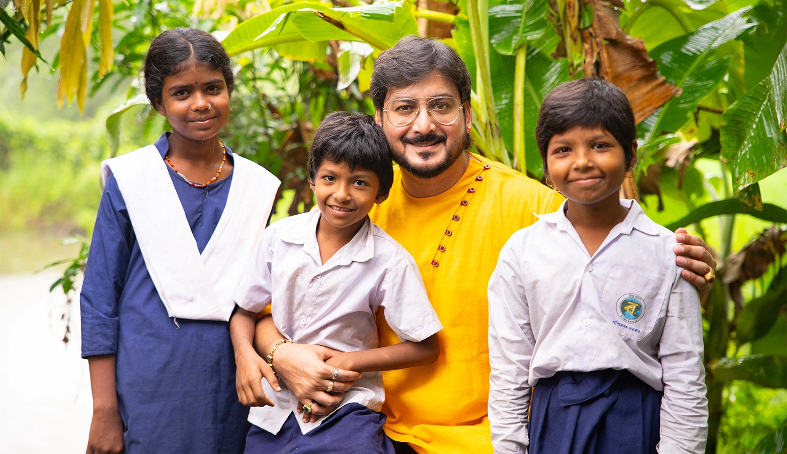 underprivileged children in India receiving education support from Nabatara Foundation